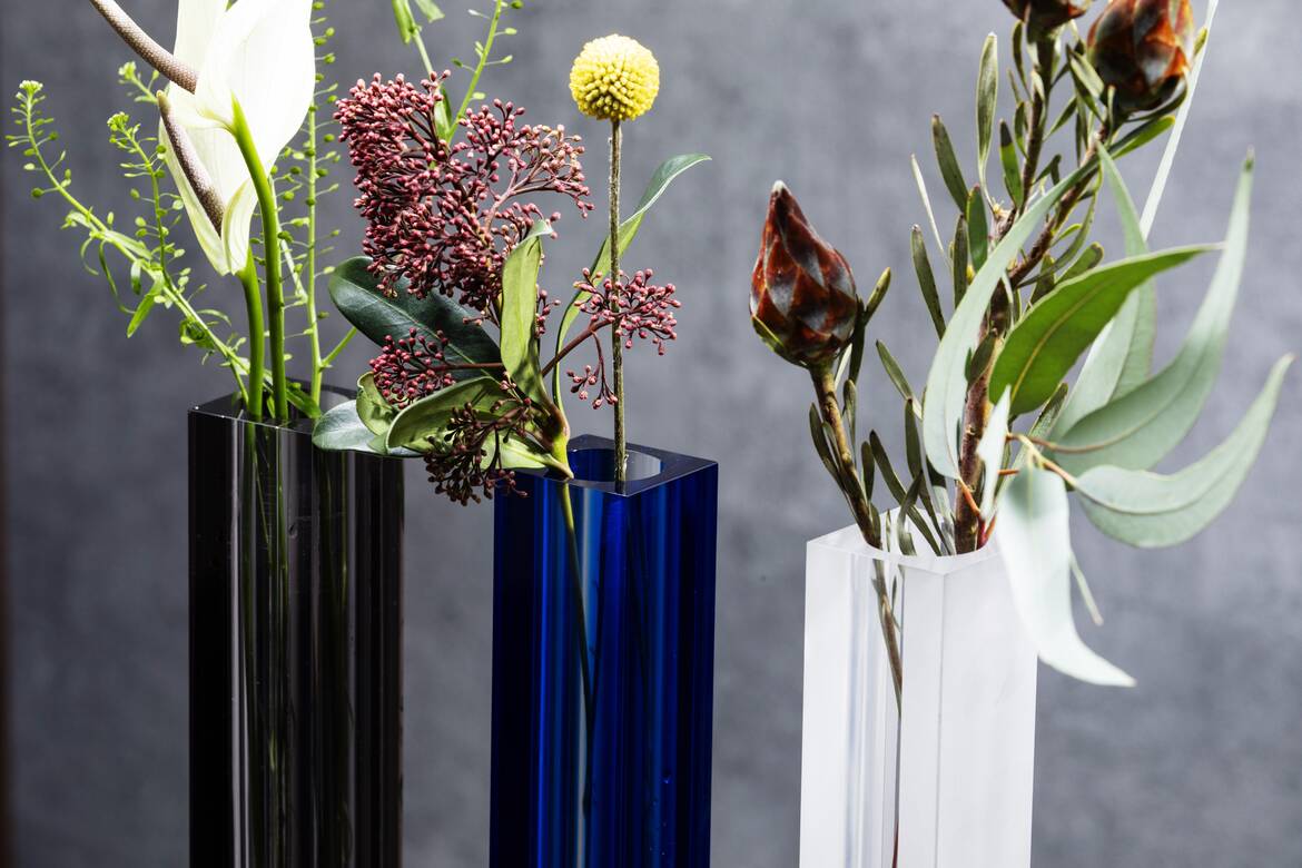 Acrylic Vase / Short