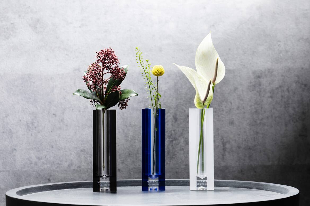 Acrylic Vase / Short
