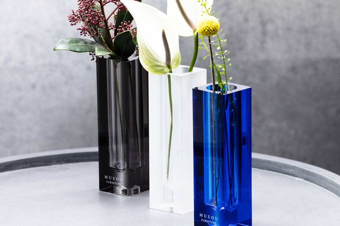Acrylic Vase / Short