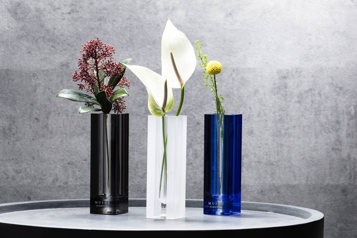 Acrylic Vase / Short