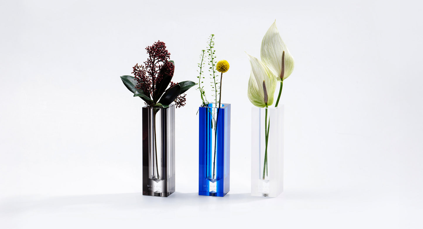 Acrylic Vase / Short