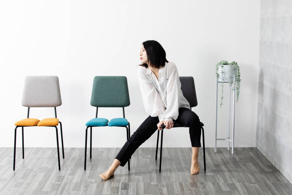 Caesar / Side Chair