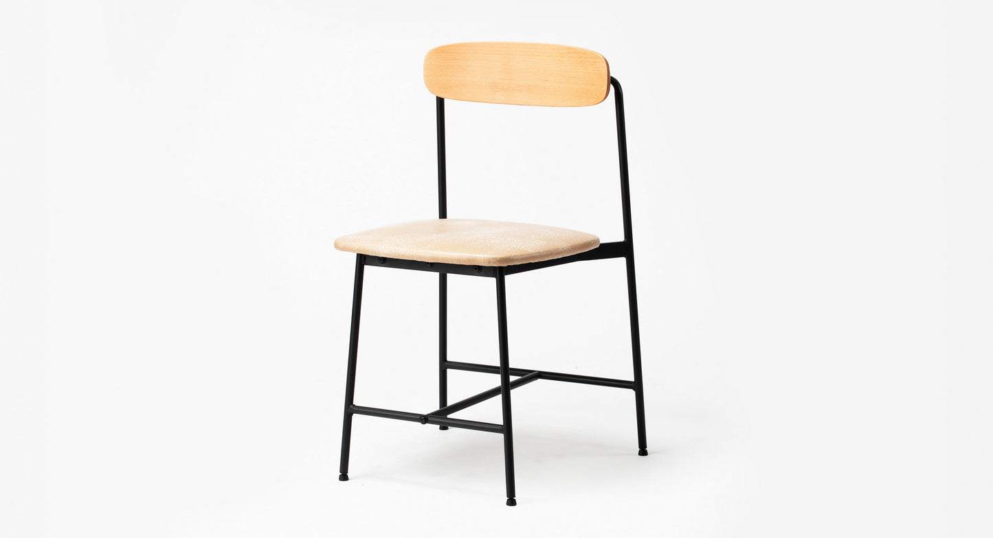 Lloyd / Studio
